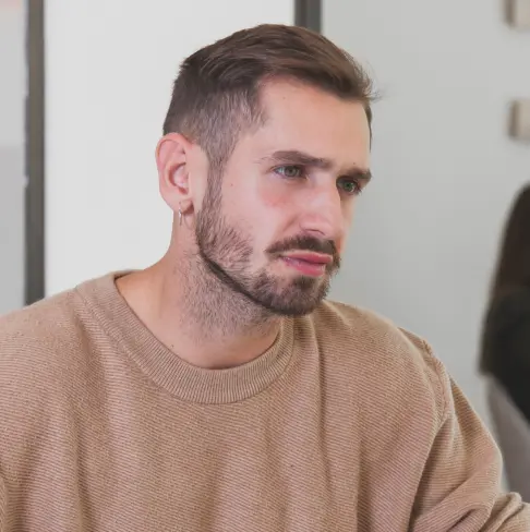 Gavin Senior Web Developer