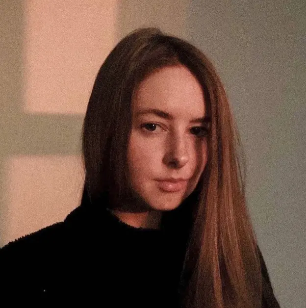 Victoria Senior Design Manager